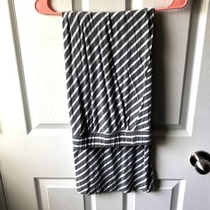 Liz Lange Maternity Maxi Skirt Size Large